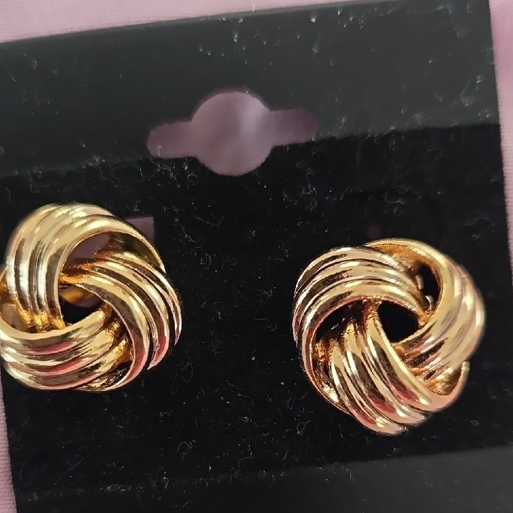 Chic Gold-Tone Knot Earrings